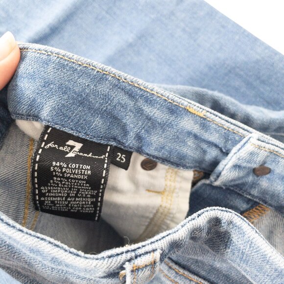 7 For All Mankind Kimmie Crop W 25 L 24 Straight Leg Light Faded Denim Casual - Picture 7 of 11
